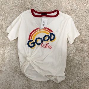 Zutter Distressed Good Vibes T